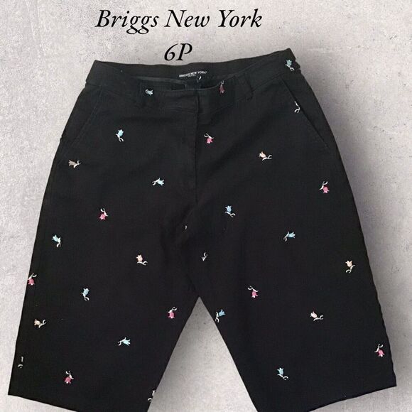 Briggs New York Pants - Briggs New York Shorts Size 6P Black W/ Flowers